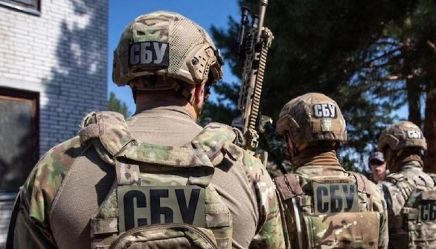 На Чернігівщині СБУ затримала агентів РФ, які готували підрив колії під локомотив