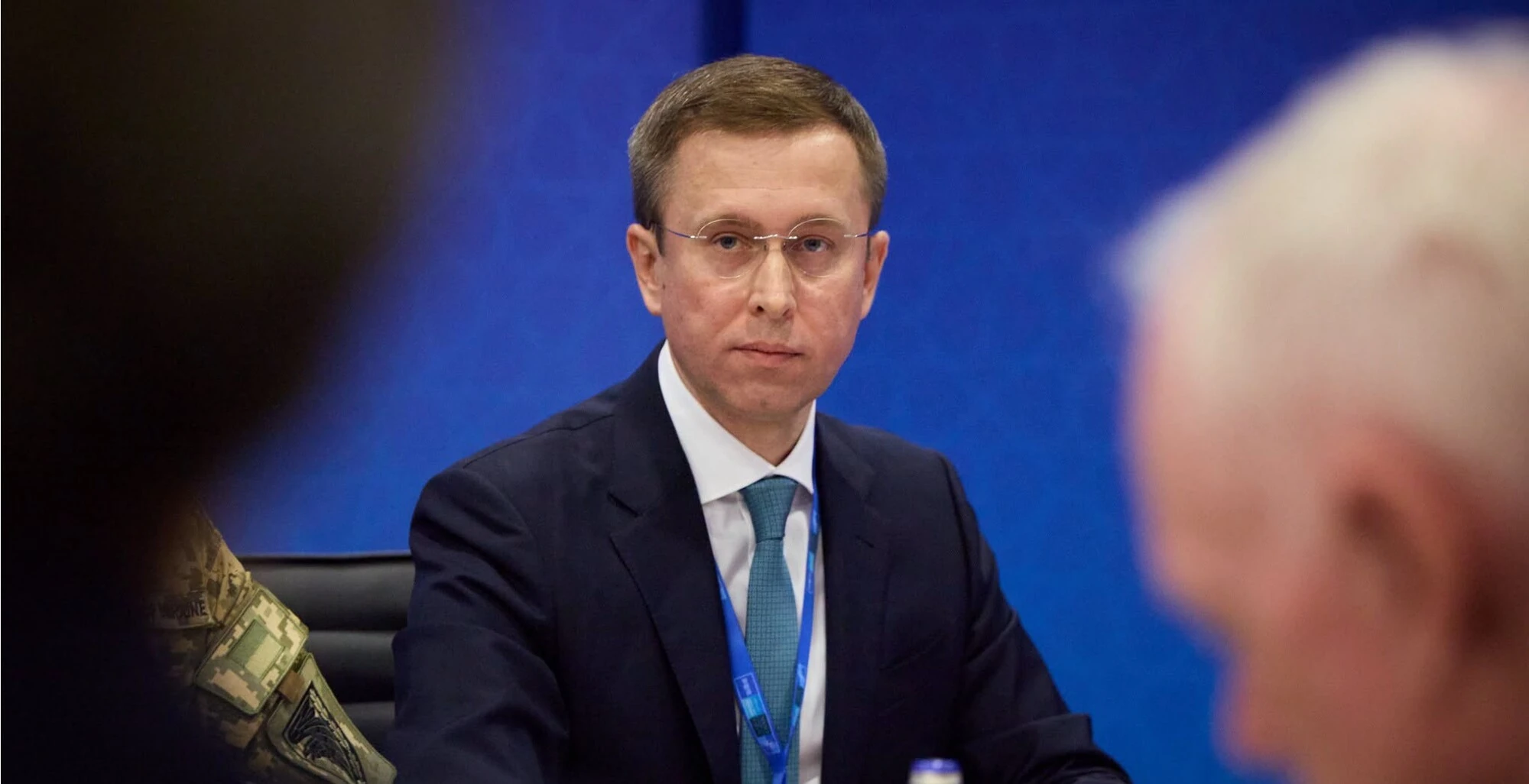 Хто ухвалив рішення щодо керівництва Сенс Банку і хто відсторонений
