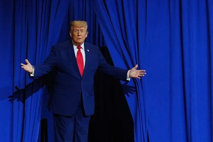 Від «неонацистської України» до союзника Трампа: як змінилася риторика Лаури Лумер