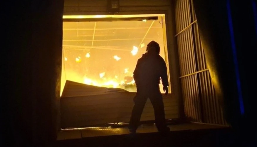 Одещина 21 вересня: як розгорталася пожежа на складах супермаркетів після ударів РФ